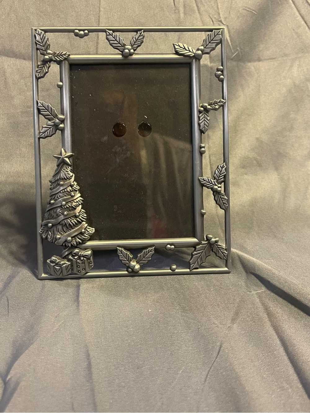 Vintage Pewter Christmas Picture Frame Holly Berries Tree Gift Boxes 4x6 Ornate